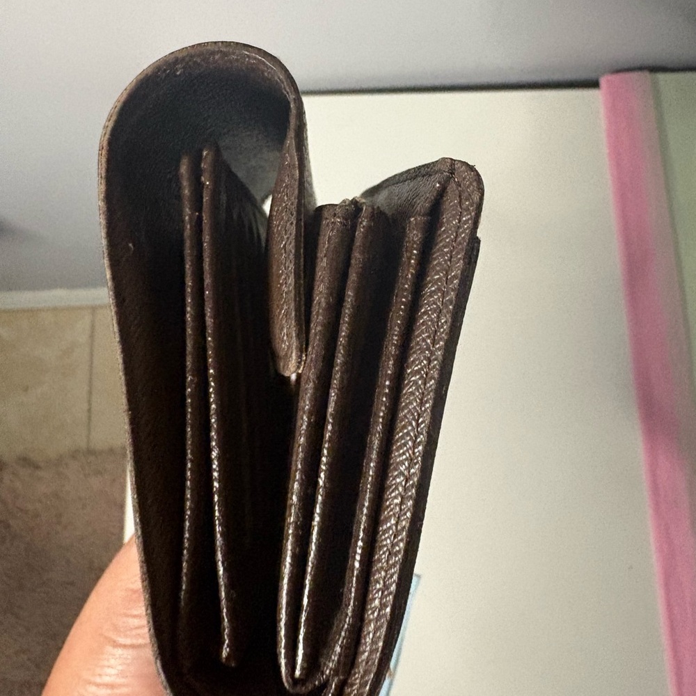 Louis Vuitton Alexandra Damier Ebene Portefeuille Trifold Wallet - Picture 15 of 16